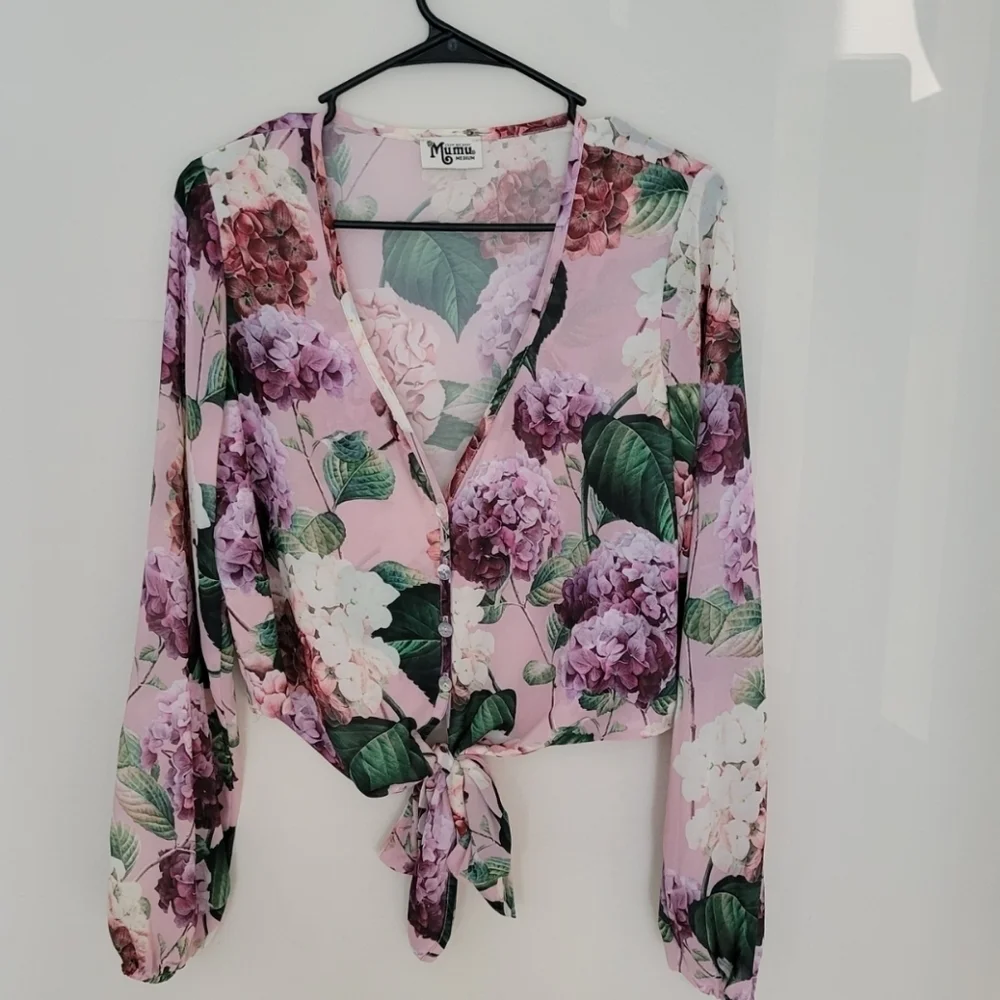 Show Me Your Mumu Floral Bohemian Tie Top With Plunging Neckline. Size M - Picture 6 of 8
